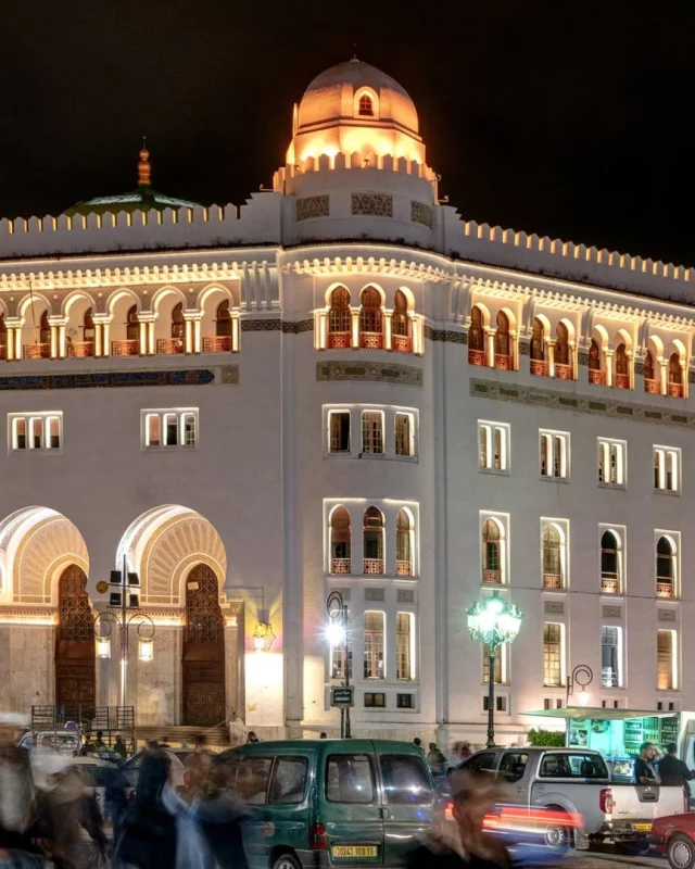 ec_alger_monuments_29_grande_poste_nadir_djama_r1