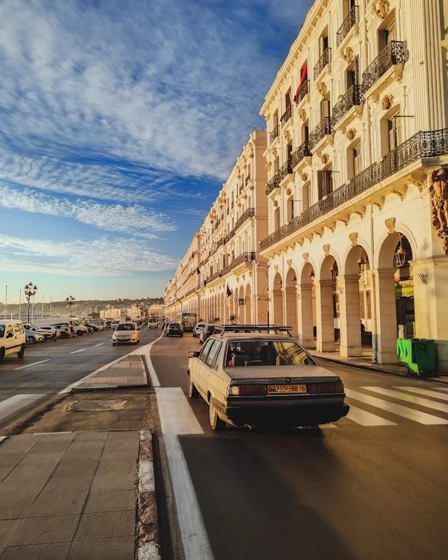 saidani-moussaab-6kAkxwD3NrM-unsplash